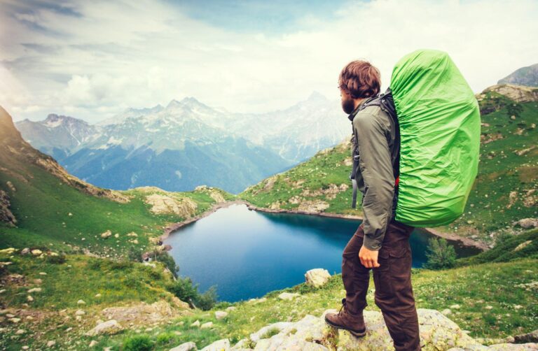 THINGS TO CARRY ON A TREK